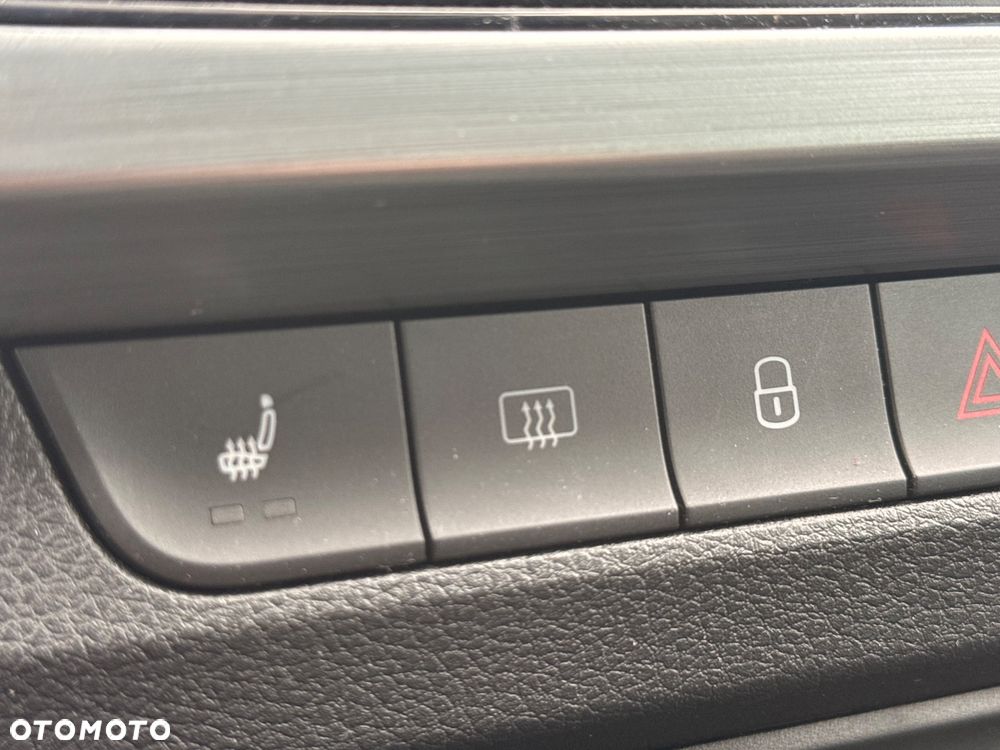 Skoda Fabia 1.0 TSI Ambition - 12