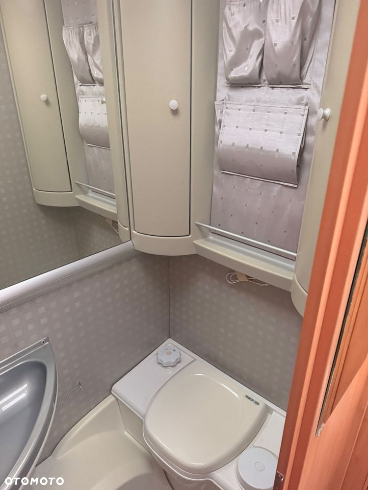 Burstner Ventana 465 TS - 6