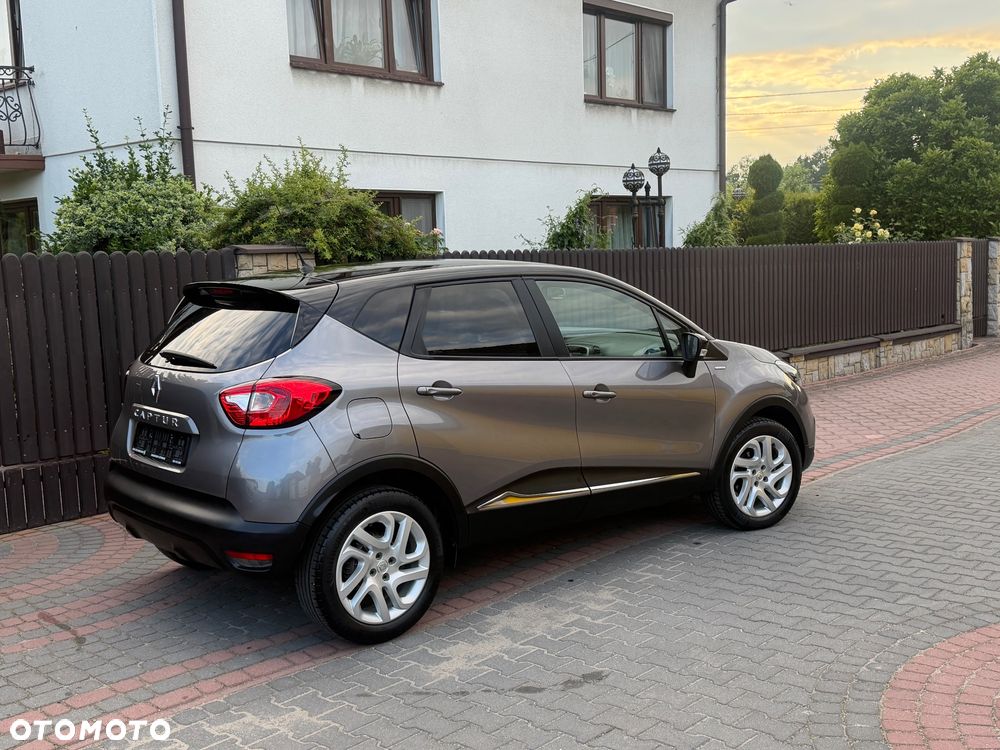 Renault Captur ENERGY TCe 120 Initiale Paris - 8