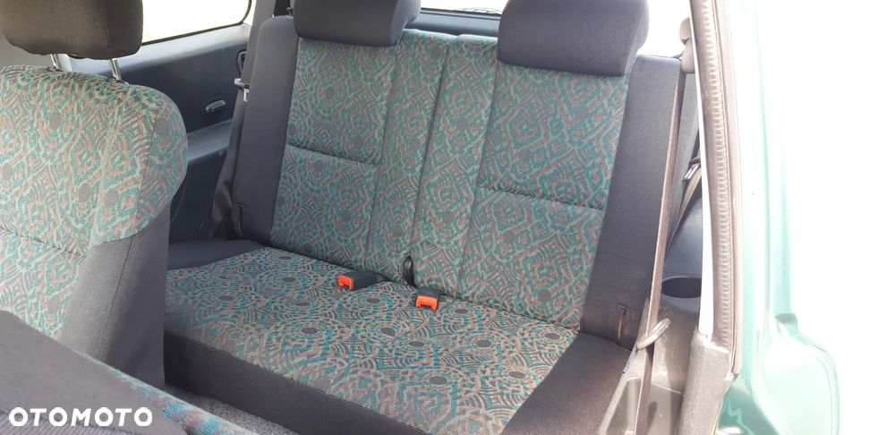 Mitsubishi Pajero Pinin 1.8 - 10