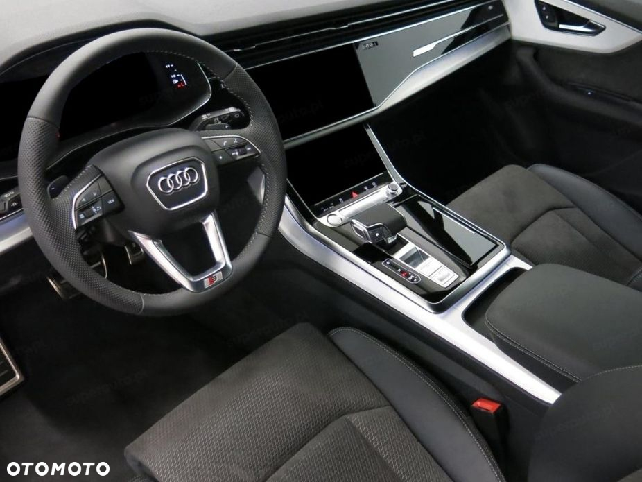 Audi Q7 - 6