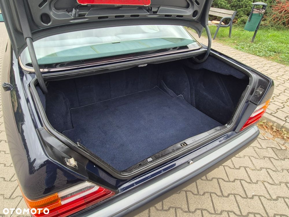 Mercedes-Benz W124 (1984-1993) - 7