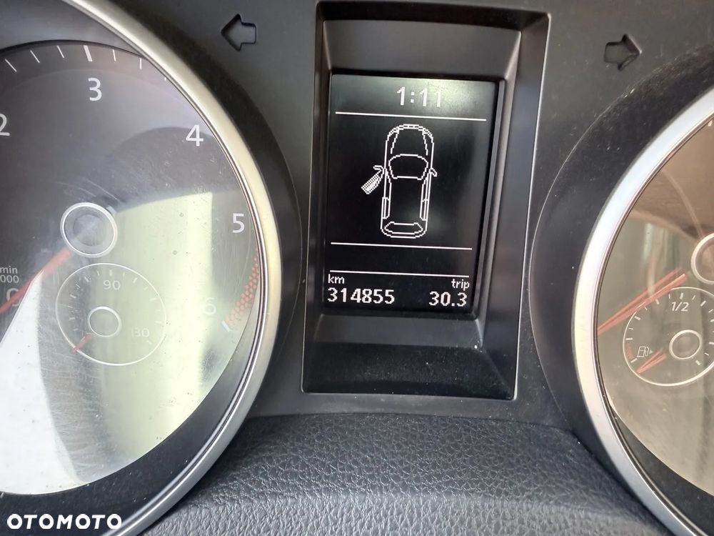 Volkswagen Golf 1.6 TDI Comfortline - 10