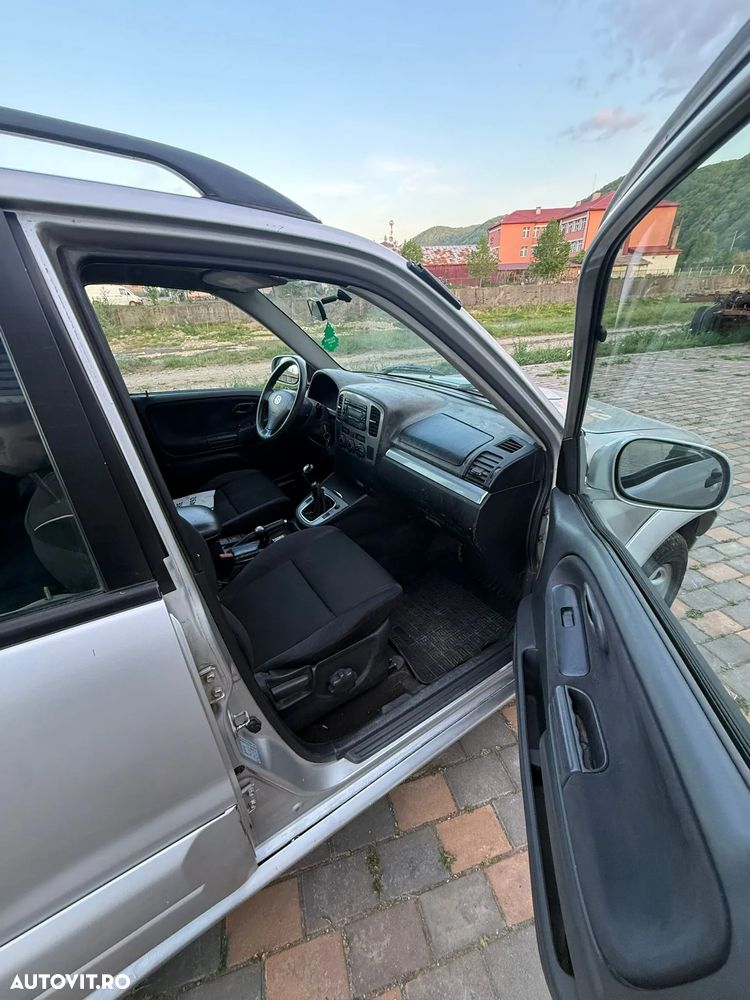 Suzuki Grand Vitara 2.0 TD Comfort Style - 10