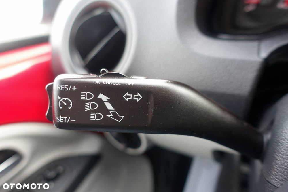 Seat Mii 1.0 Start & Stop Edition Red - 19