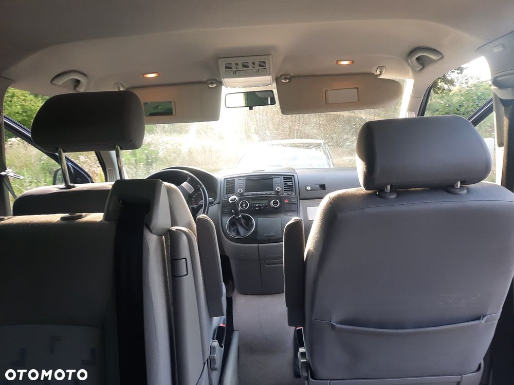 Volkswagen Multivan - 8