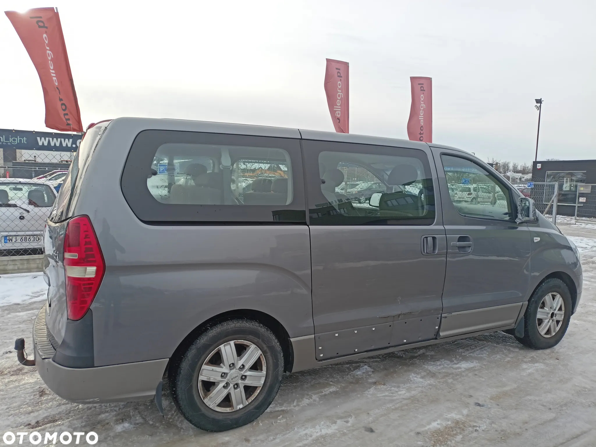 Hyundai H-1 - 4