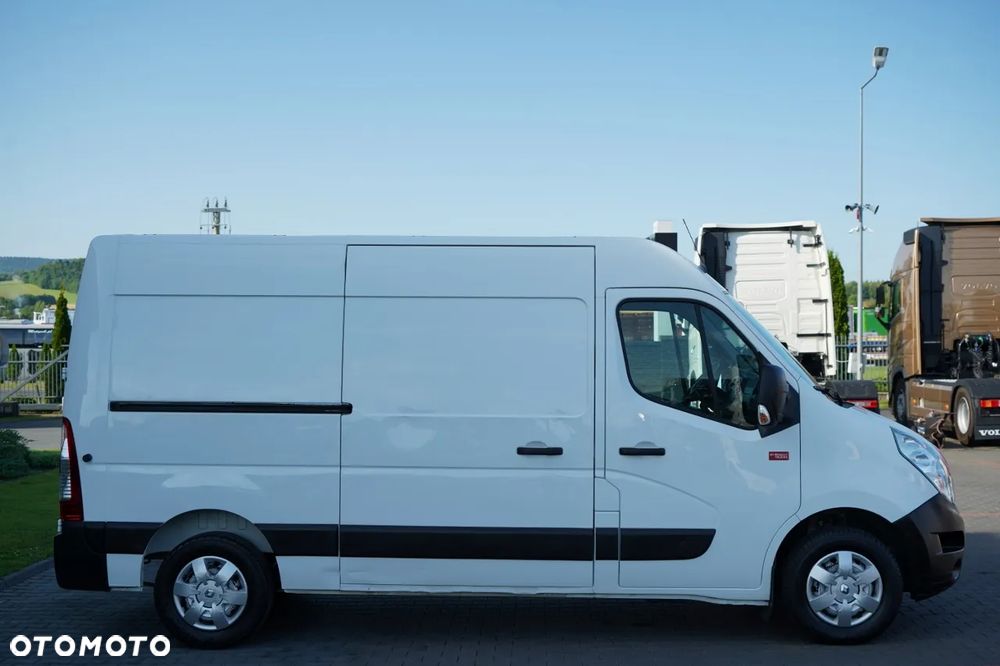 Renault MASTER /  BLASZAK / FURGON / MANUAL  / DMC 3500KG / SPROWADZONY / PO KONTRAKCIE SERWISOWYM - 11