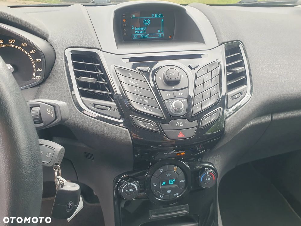 Ford Fiesta 1.0 EcoBoost Platinium X - 12
