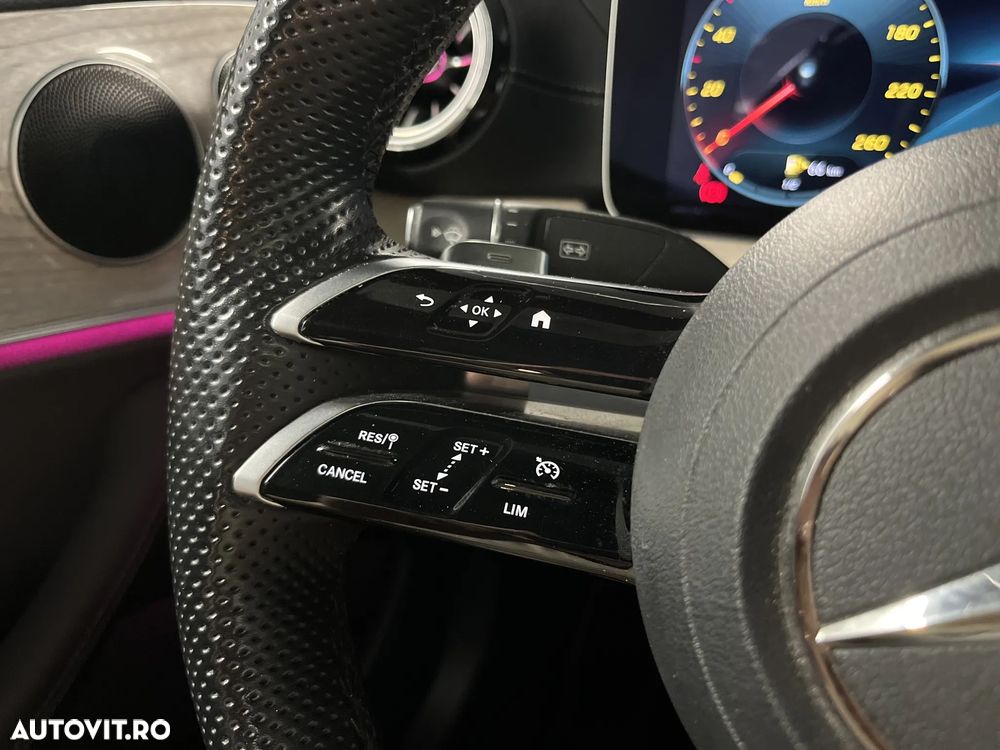 Mercedes-Benz E 300 9G-TRONIC AMG Line - 18