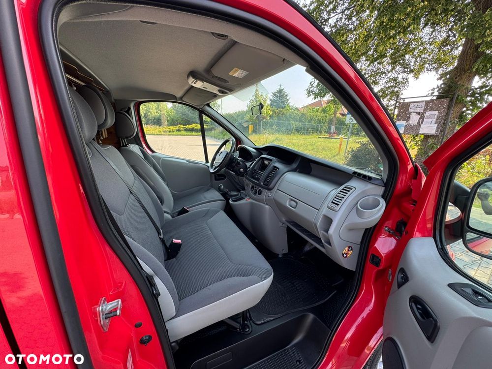 Opel Vivaro - 20