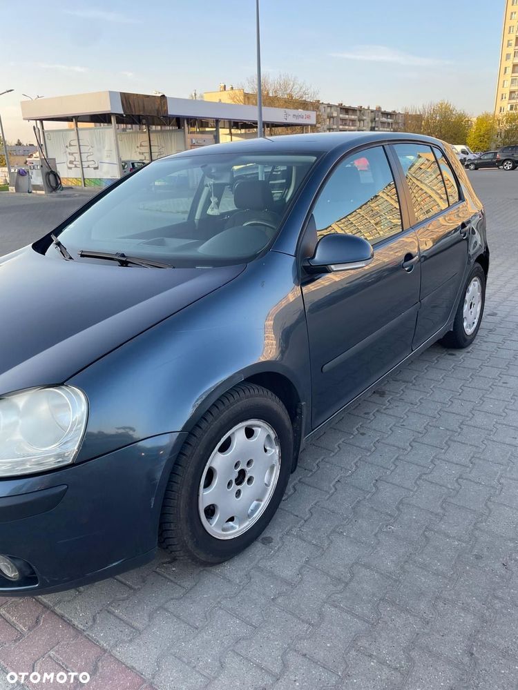Volkswagen Golf 1.6 Q-Line - 5