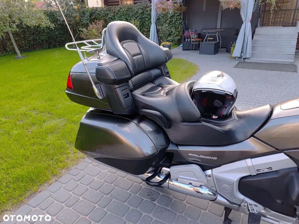 Honda GL - 17
