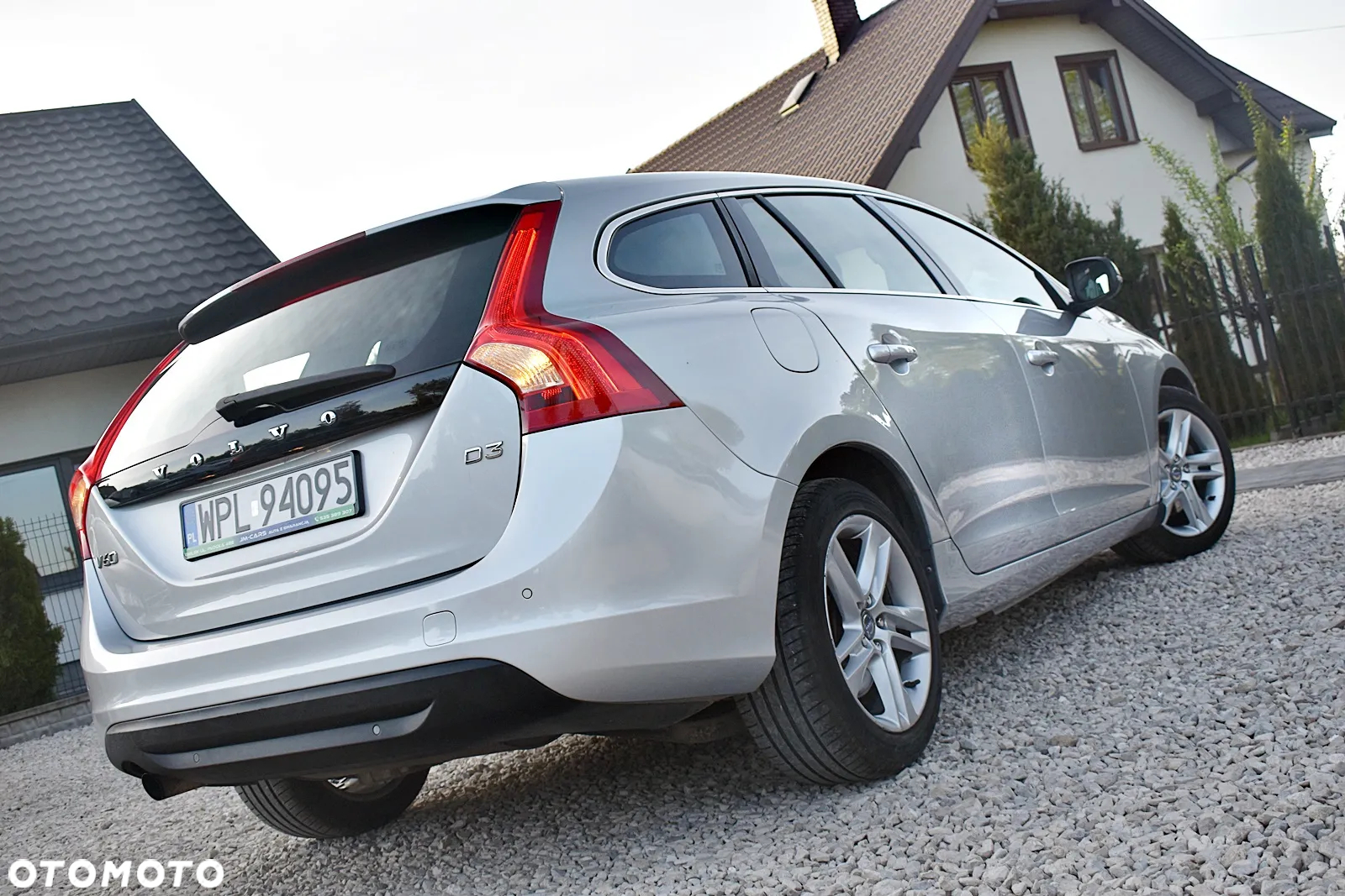 Volvo V60 D3 Geartronic Momentum - 33
