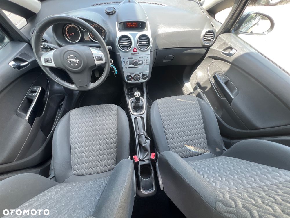 Opel Corsa 1.4 16V EcoFLEX Start-Stop Innovation - 21