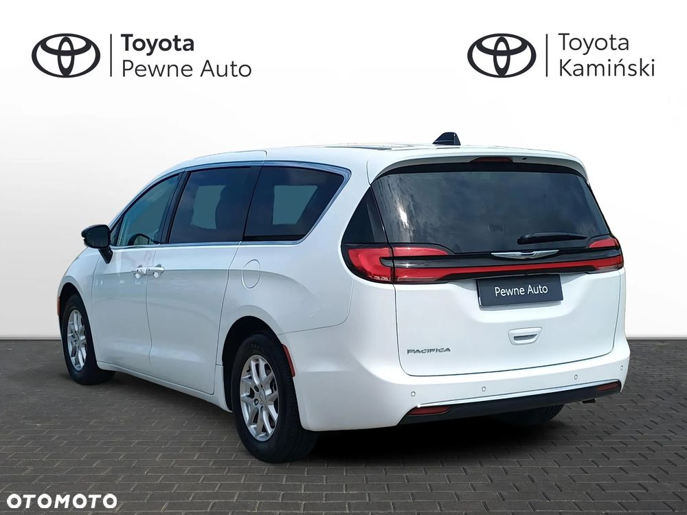 Chrysler Pacifica - 3