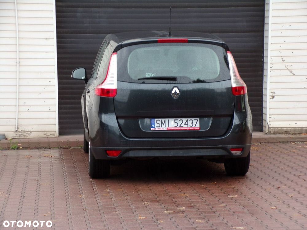 Renault Grand Scenic - 14