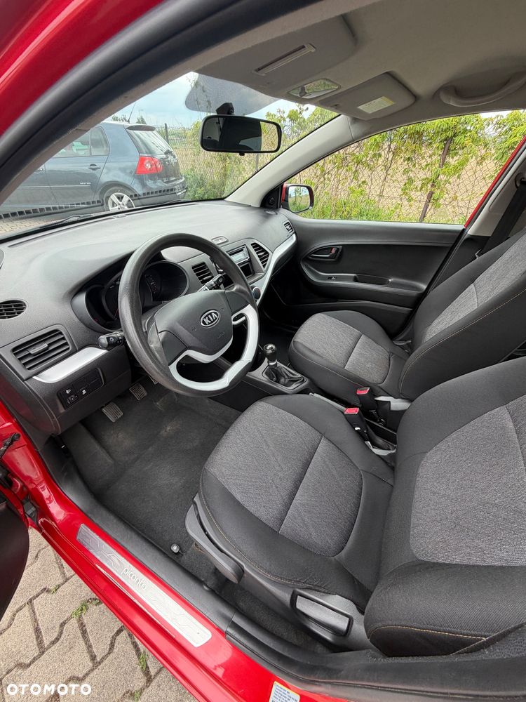 Kia Picanto 1.0 L - 8