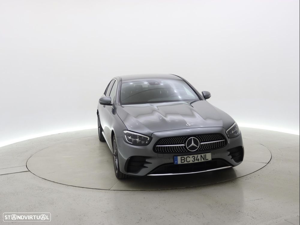 Mercedes-Benz E 300 de AMG Line - 11