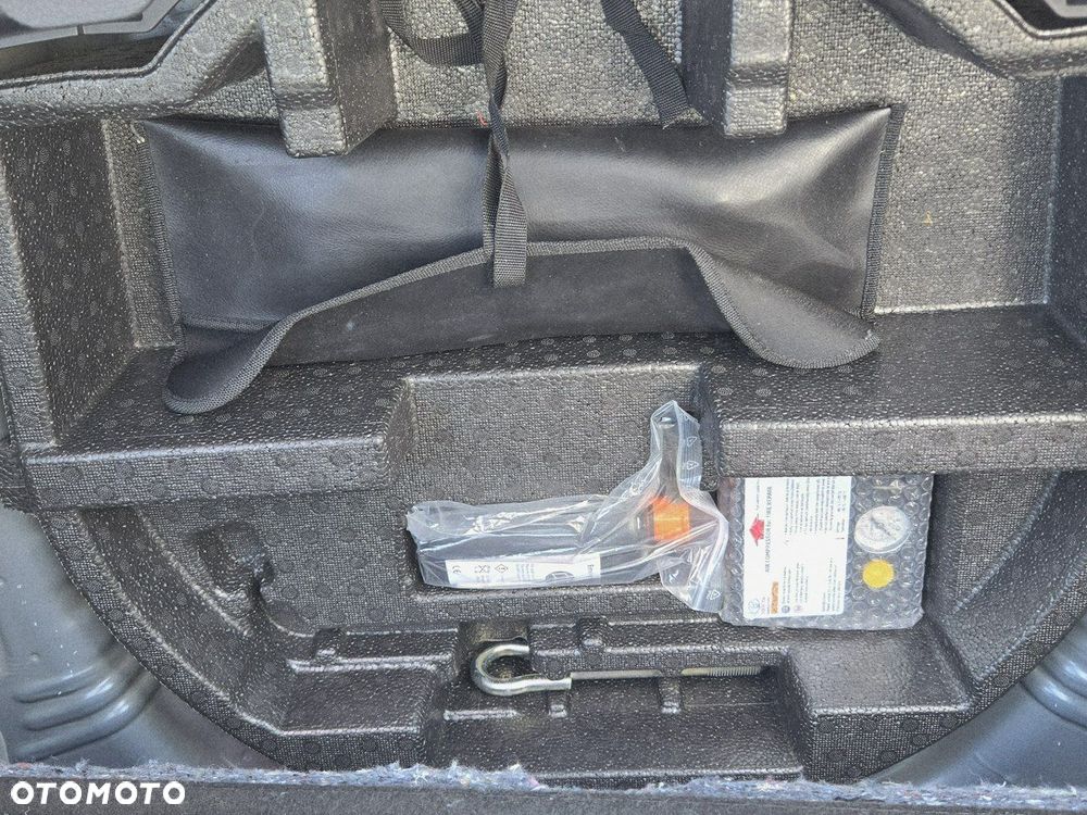 Toyota Yaris 1.33 Premium - 16