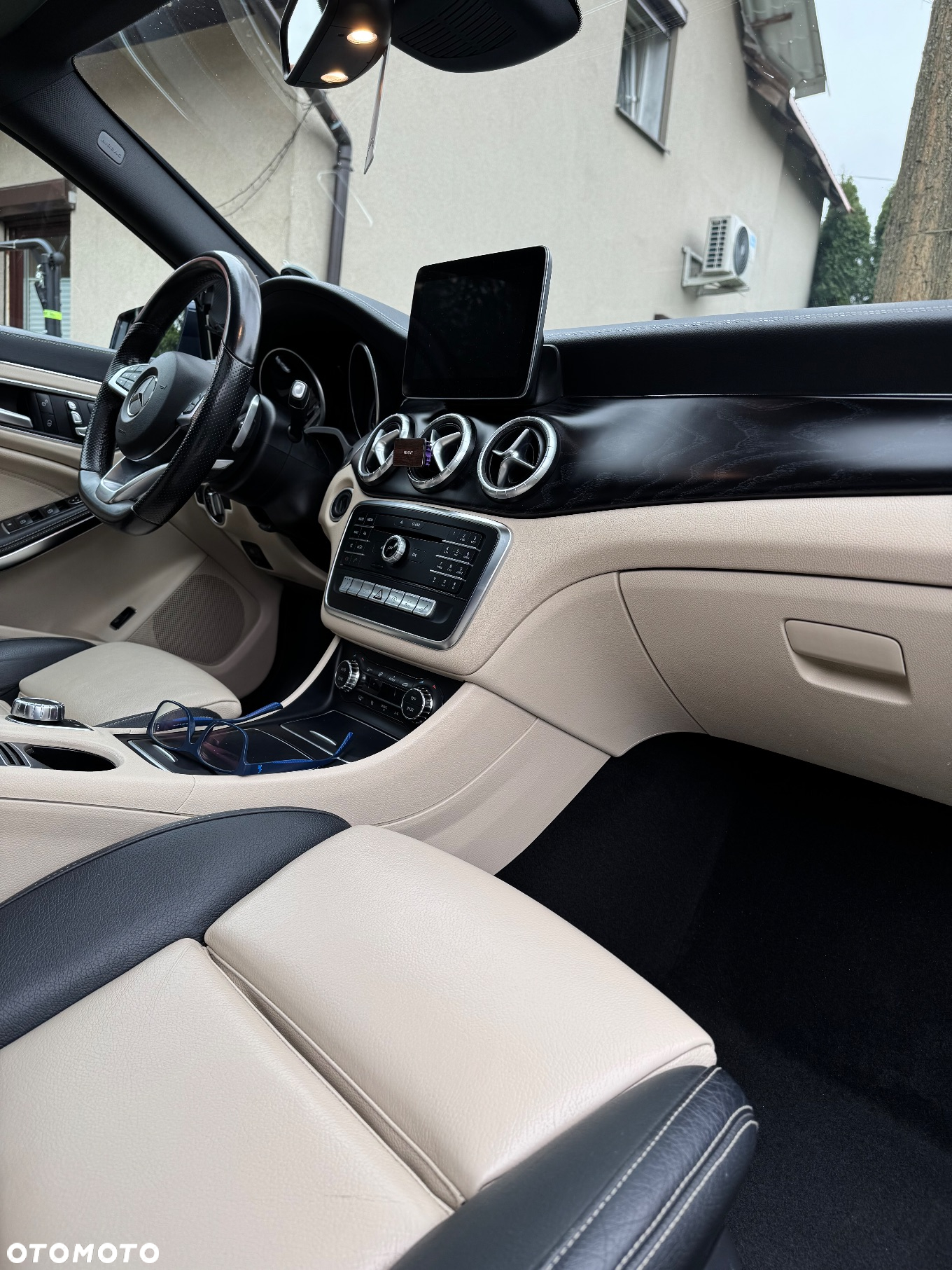 Mercedes-Benz CLA 250 7G-DCT AMG Line - 8