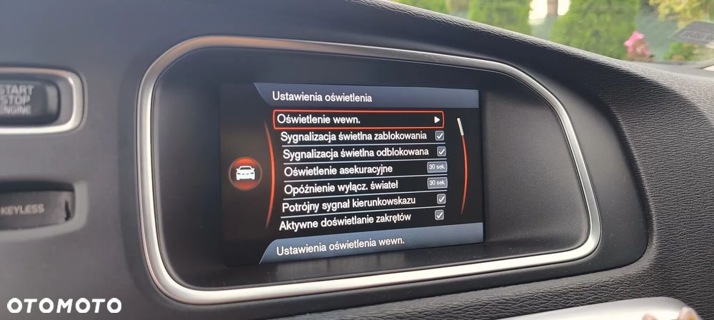 Volvo V40 Cross Country T5 Summum - 31