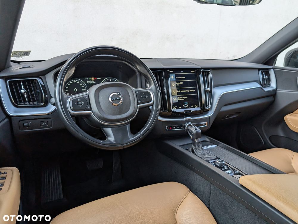 Volvo XC 60 T5 Geartronic Momentum Pro - 21