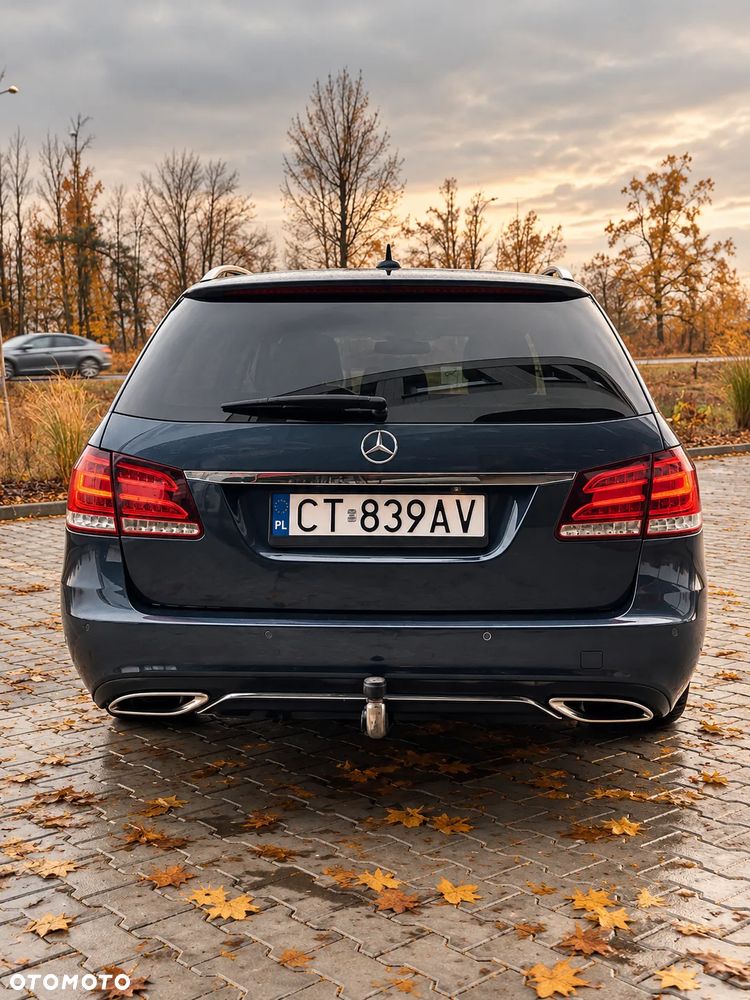 Mercedes-Benz E-Class 2013 photo 5