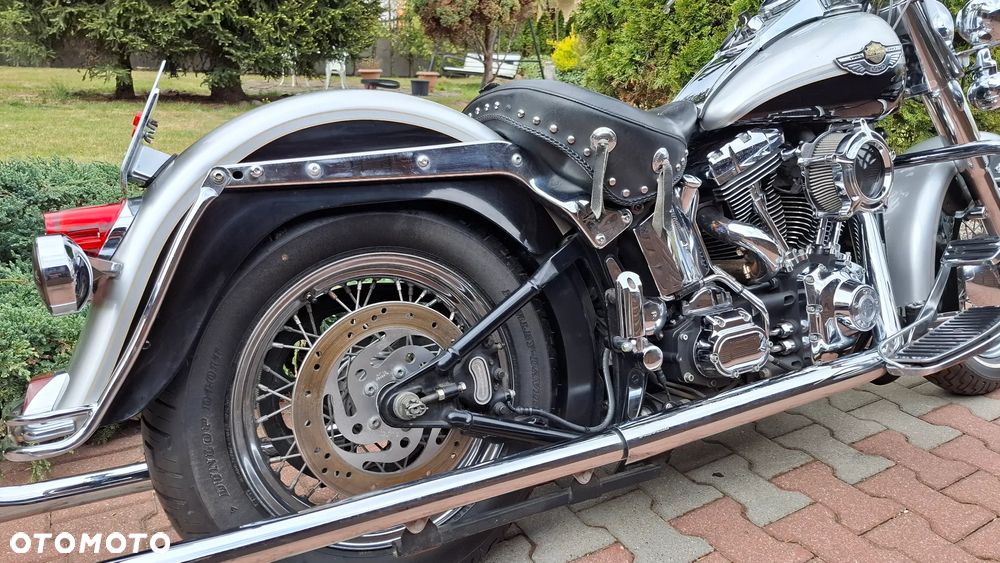 Harley-Davidson Softail Heritage Classic - 11