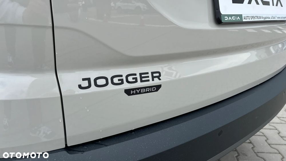 Dacia Jogger 1.8 Full Hybrid 155 Extreme MMT 7os - 8