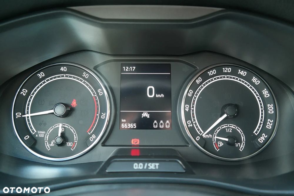 Skoda Kamiq 1.0 TSI Ambition - 14