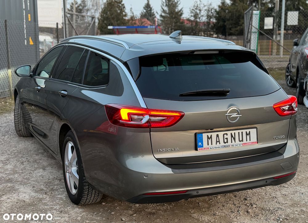 Opel Insignia - 34