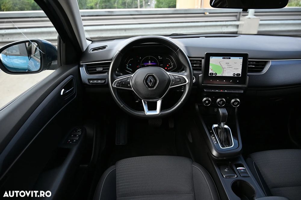 Renault Arkana E-TECH 145 Evolution - 9