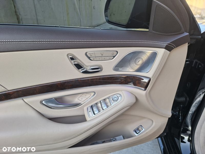Mercedes-Benz Klasa S 560 L 4Matic 9G-TRONIC - 13