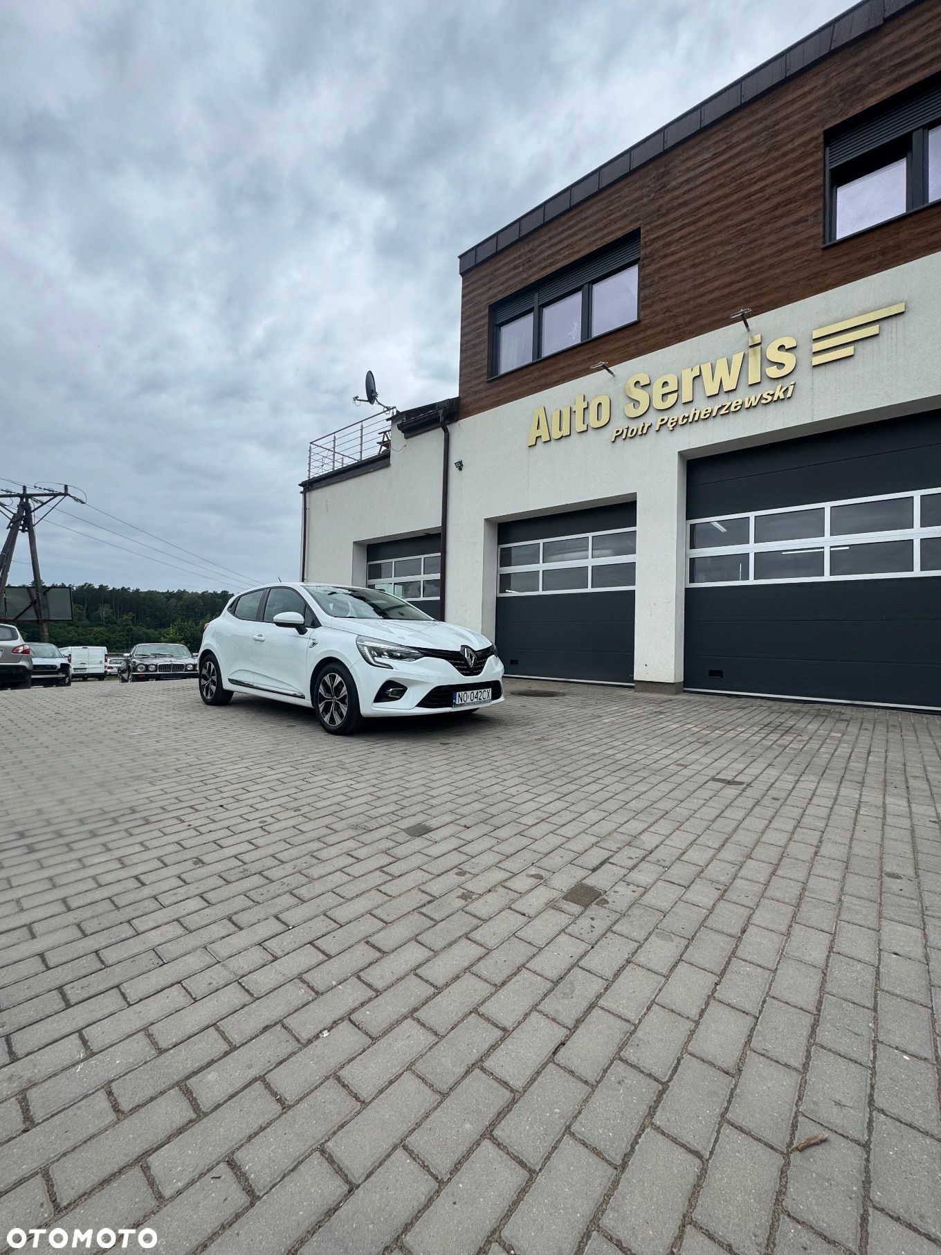 Renault Clio E-TECH Hybrid 140 BUSINESS EDITION - 1