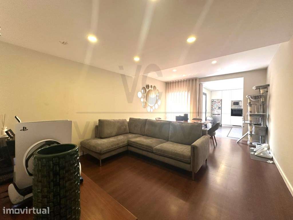 Moradia em Banda T3 Triplex Venda Póvoa de Varzim - Grande imagem: 2/16