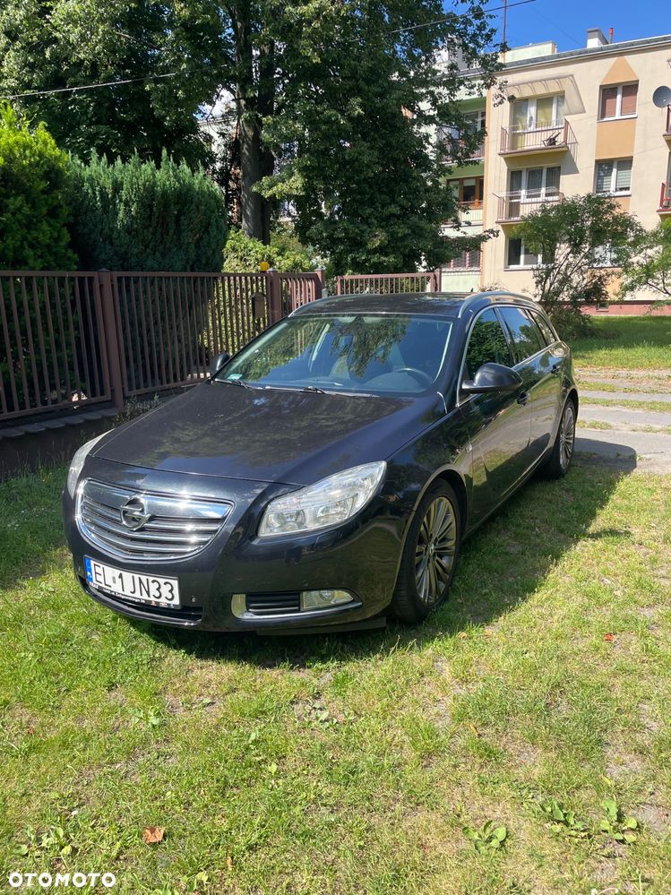 Opel Insignia - 1