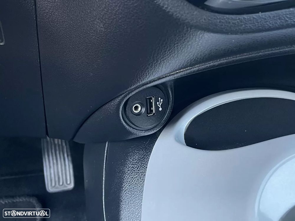 Nissan Juke 1.5 dCi N-Connecta 360+EPI - 32