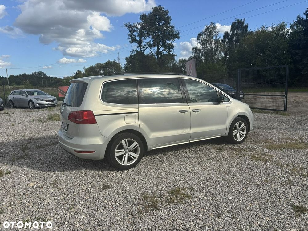 Volkswagen Sharan - 12