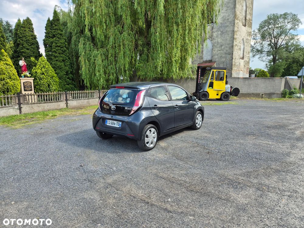 Toyota Aygo x-cite - 20