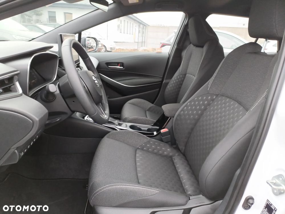 Toyota Corolla 1.8 Hybrid Comfort - 12