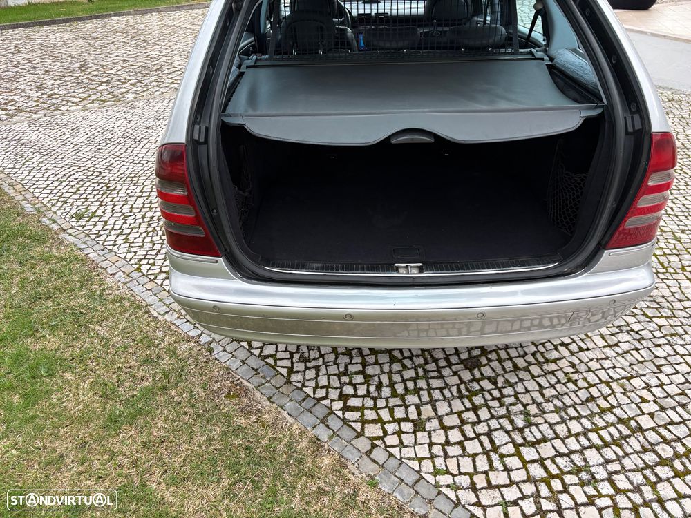 Mercedes-Benz C 270 - 21