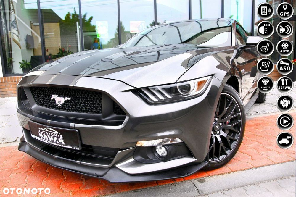 Ford Mustang - 1