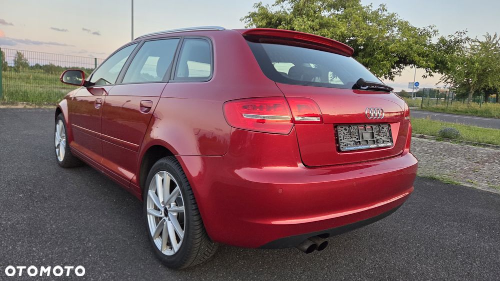 Audi A3 Sportback 1.4 TFSI S tronic Attraction - 8