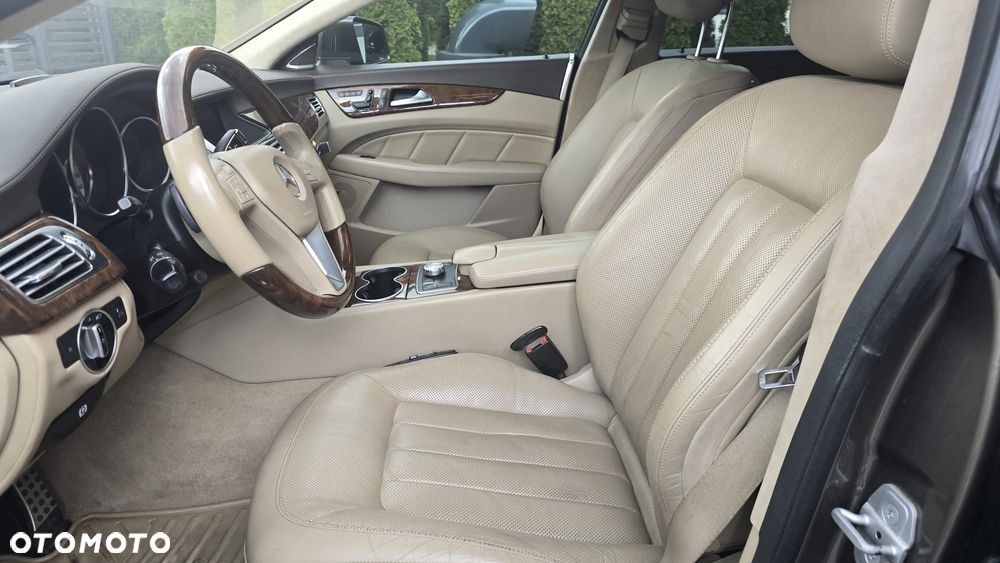 Mercedes-Benz CLS 500 BlueEFFICIENCY - 9