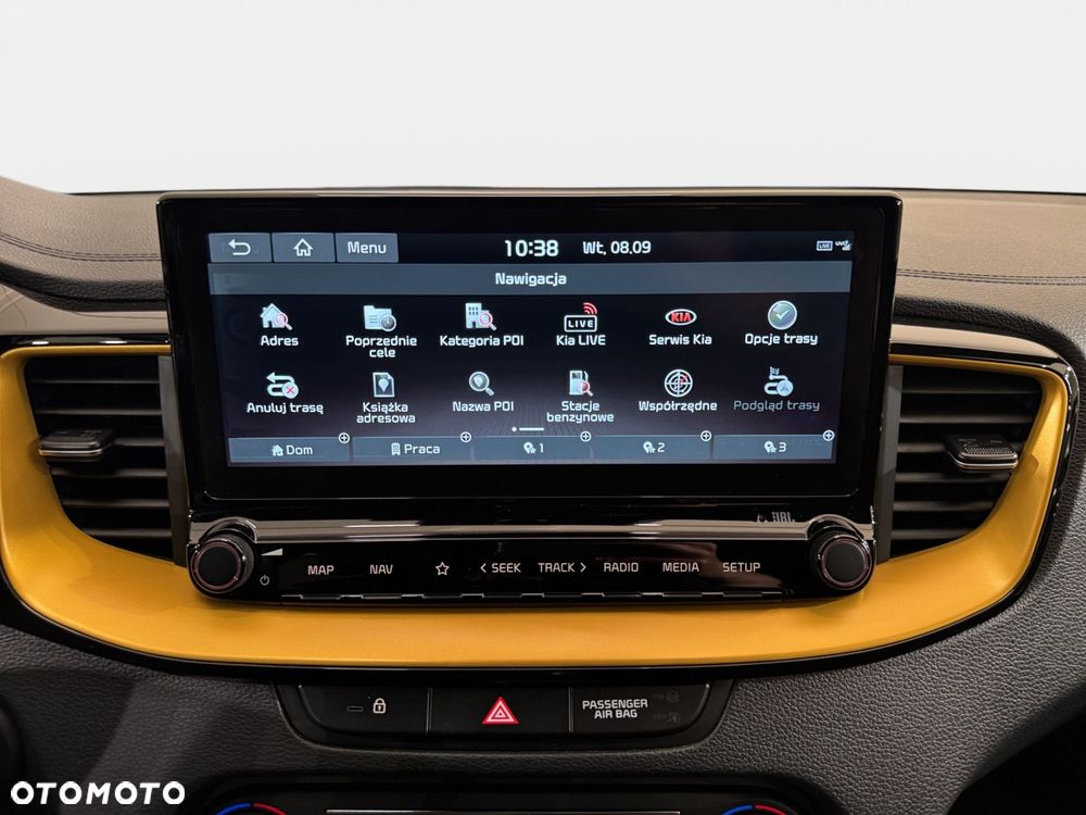 Kia XCeed - 26