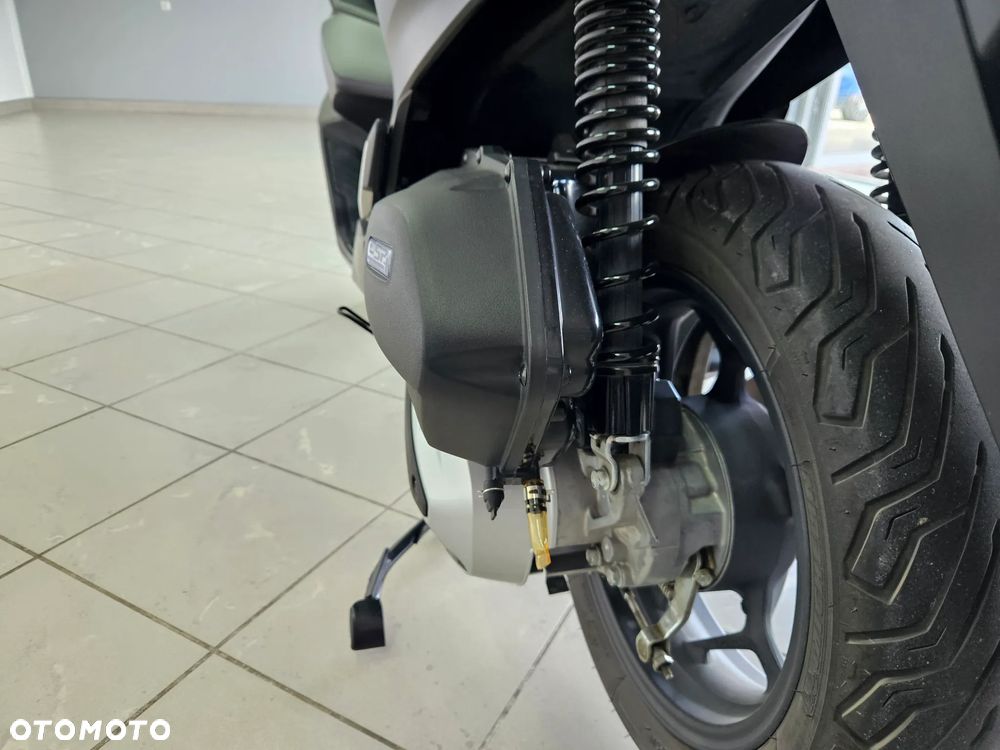 Honda PCX - 17
