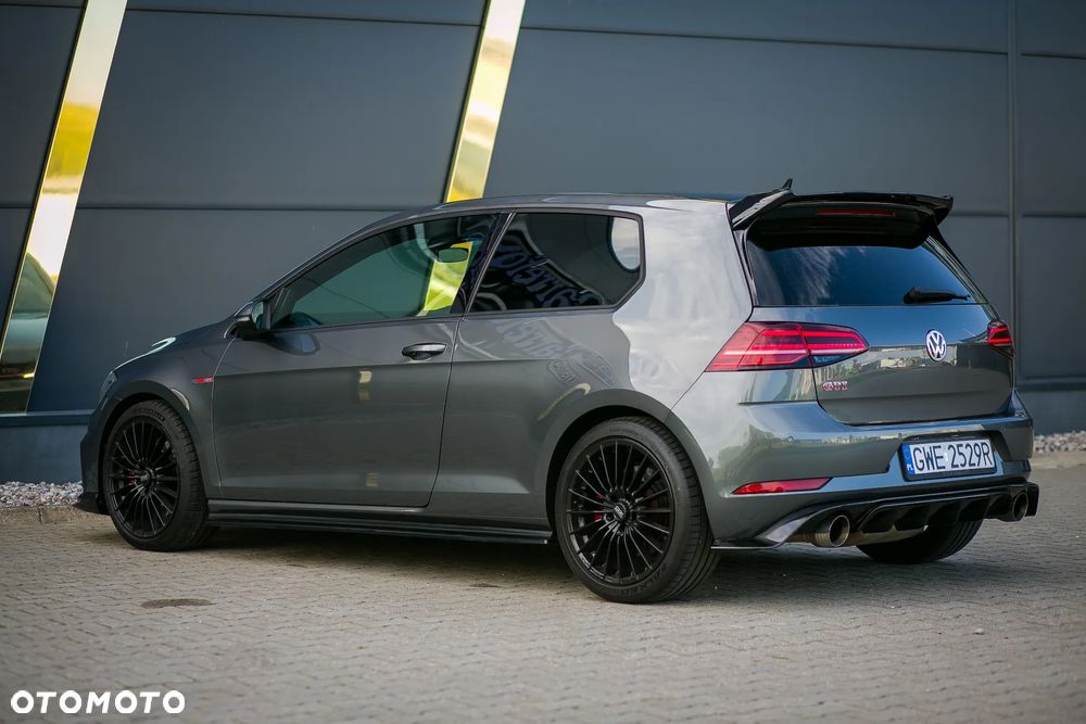 Volkswagen Golf GTI 2.0 TSI OPF Performance - 9