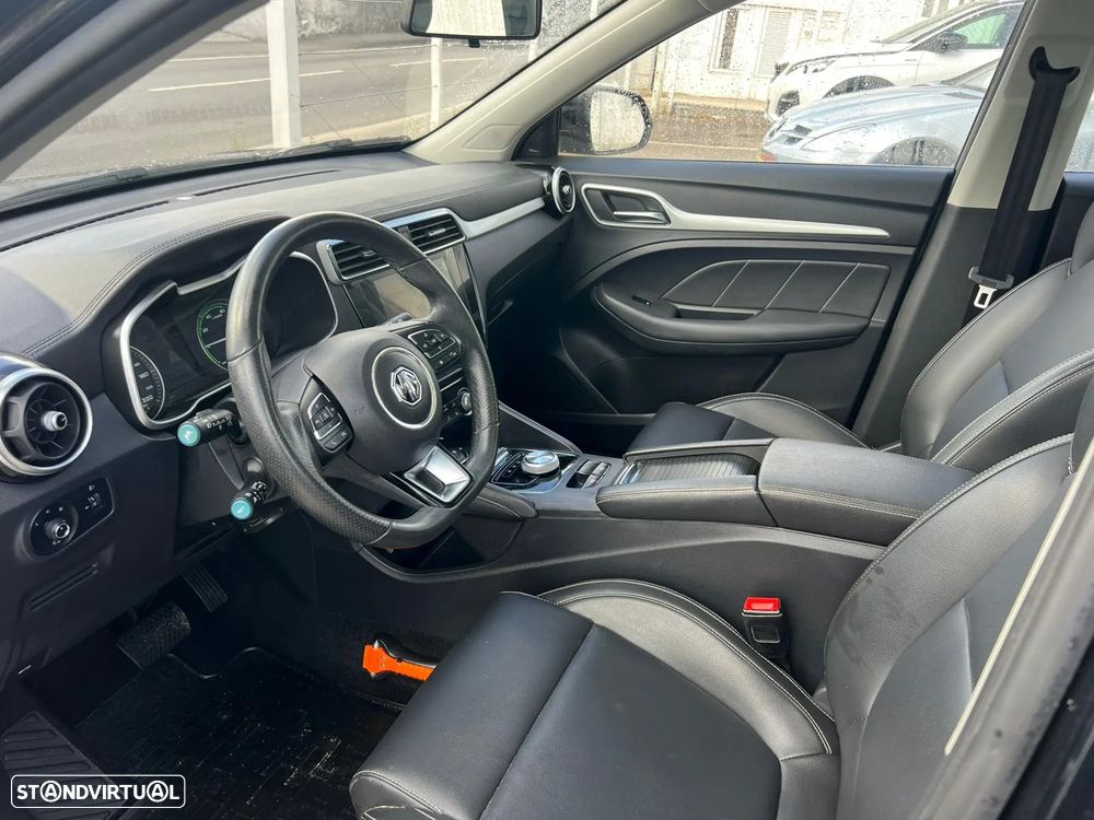 MG ZS EV Standard Luxury - 8