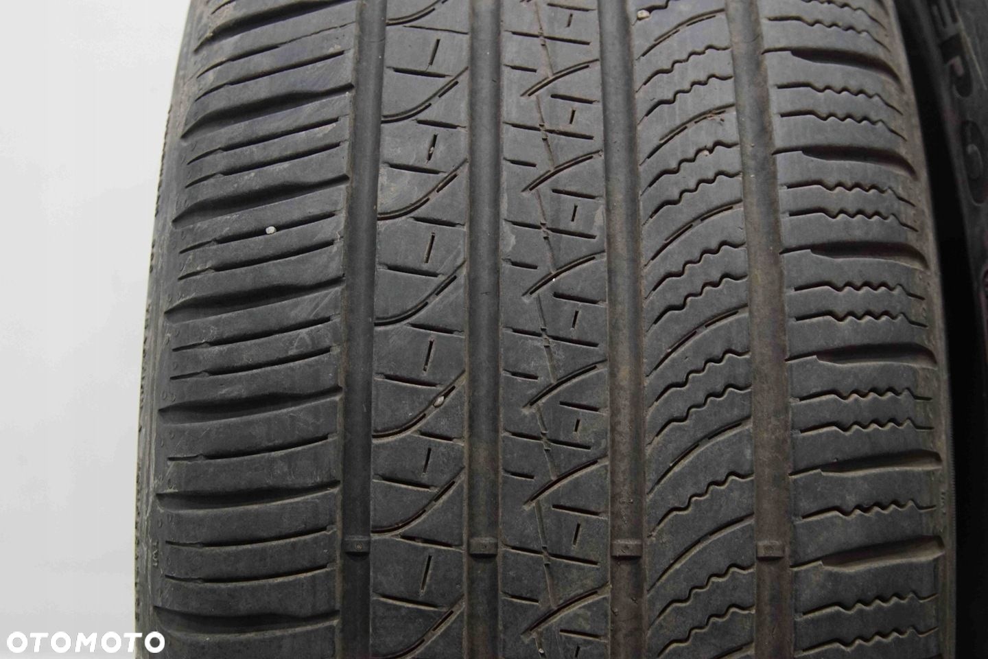 OPONY PARA 20 PIRELLI SCORPION 104W MS 235/50R20 - 3